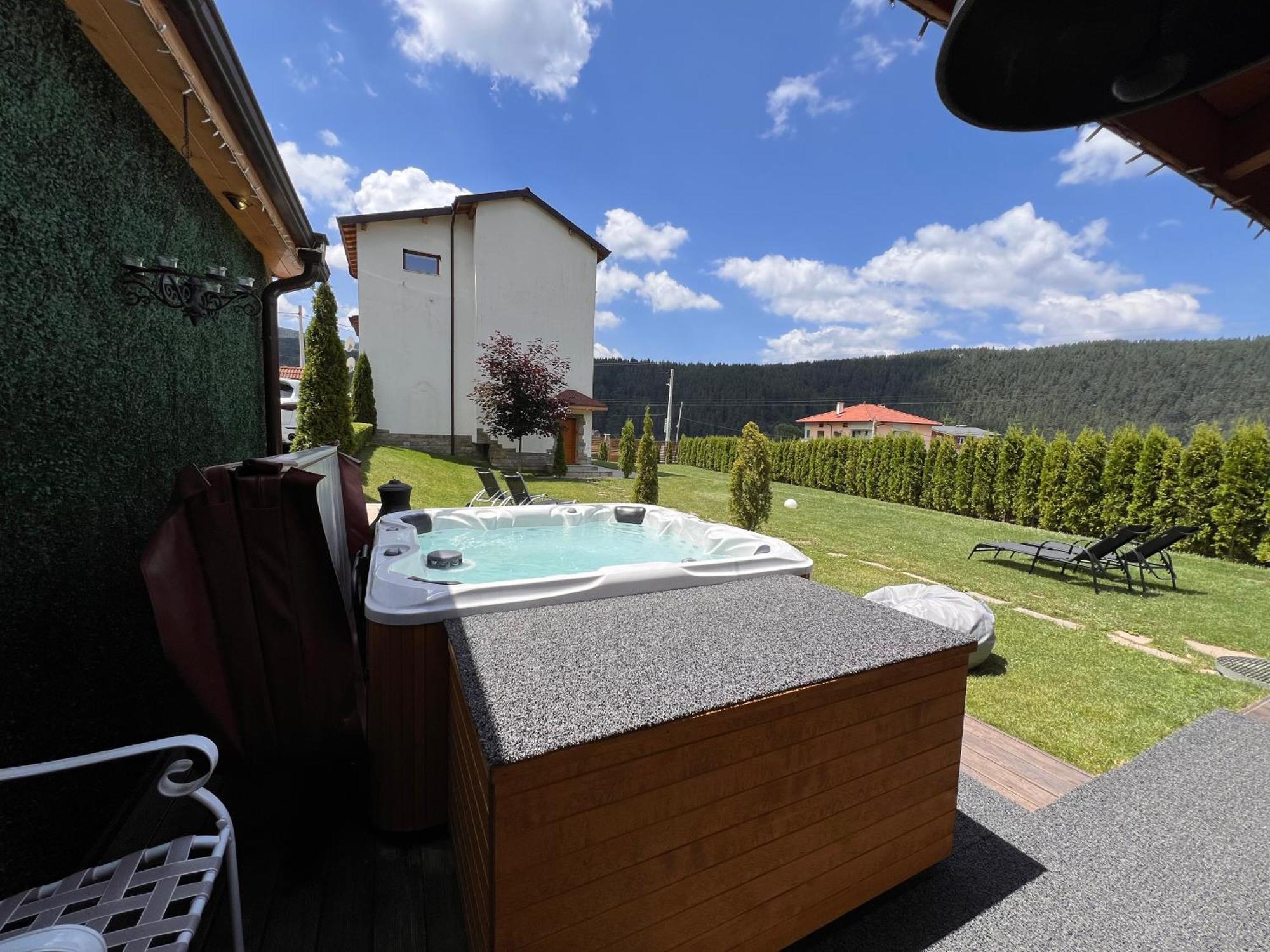 Villa Adelheide - Spa, Bbq & Jacuzzi Beli Iskar Exterior photo